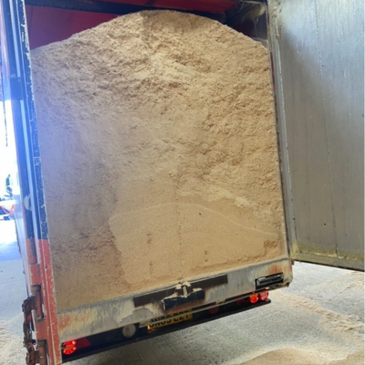 Kiln Dried Bulk White Sawdust 